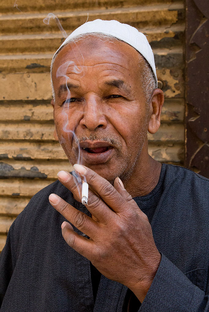 Khan el-Khalili, Cairo, Egypt, smoke, egyptian, marketplace, portrait, muslim, Mercedes Noriega, Mercedes Noriega Photography