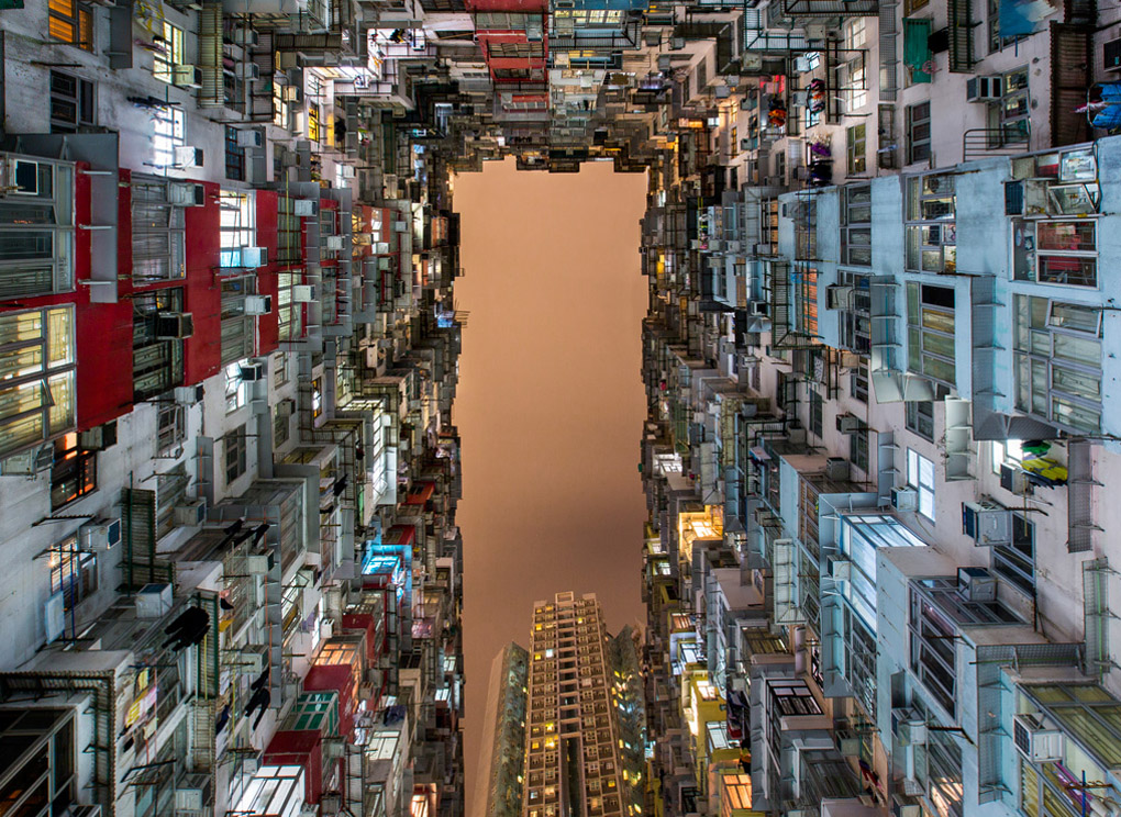 Yick Fat Building, Quarry Bay, Hong Kong, buildings in Hong Kong, open cage, buildings, crowded, overcrowded, busy, dusk, city, cityscape, urban, urban landscape, urbanscape, Mercedes Noriega, Mercedes Noriega Photography