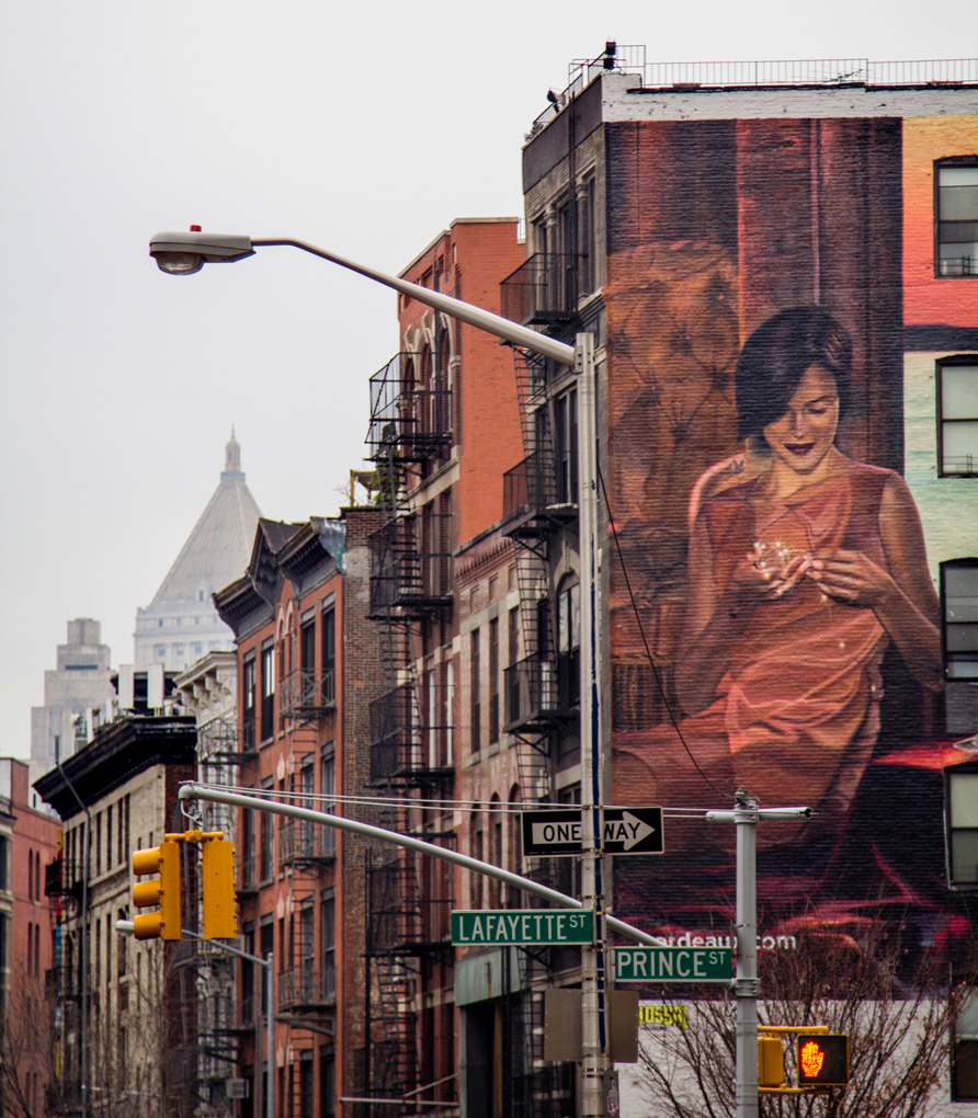 New York, New York City, NY, the Big Apple, Mercedes Noriega, Mercedes Noriega photography, city, urban, street photography, SOHO, downtown, architecture, graffitis, Manhattan