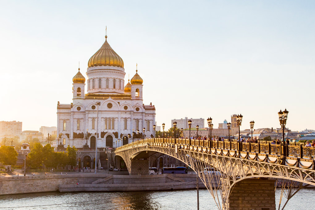 Cathedral of Christ The Saviour & Patriarshy Bridge, Moscow, Russia