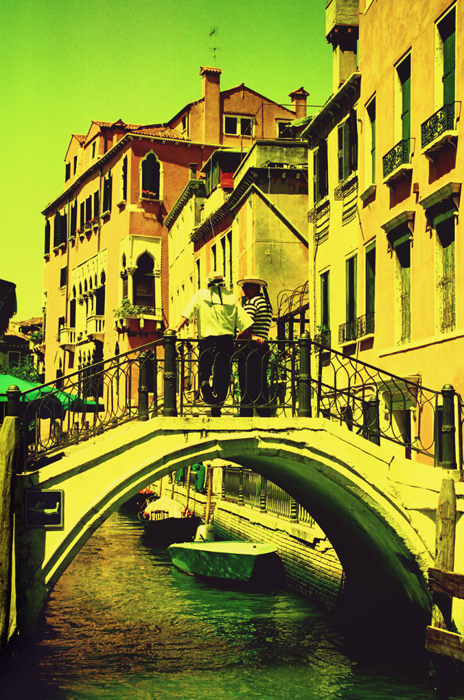 Venice, Italy, yellow, yellow filter, island, Adriatic Sea, canal, gondolas, bridge, conversation, architecture, street photography