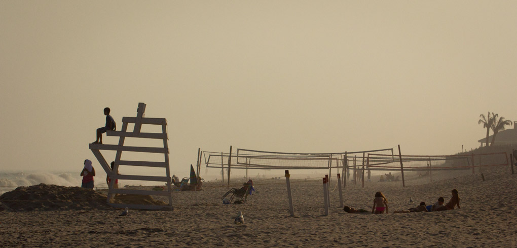 street photography, fog, beach, sunset, volley. volleyball, kids, play, game, admire, breath